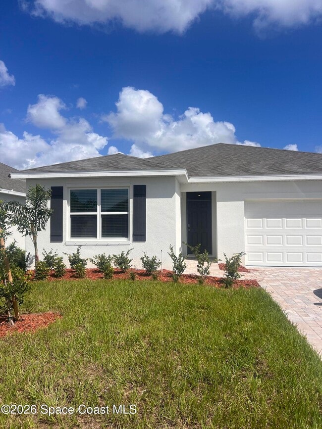 Building Photo - 1654 Garabaldi Cir SE