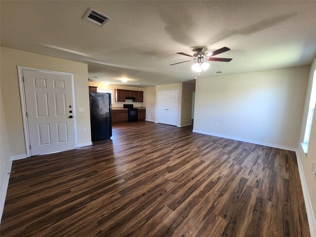 Photo - 2402 14th Ave N