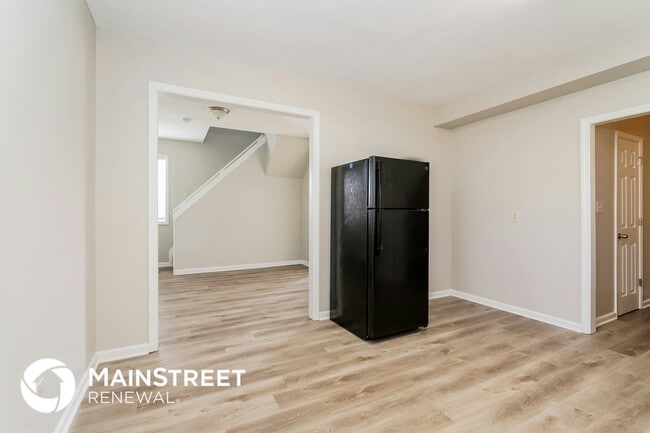 Photo - 2246 Ralston Ave