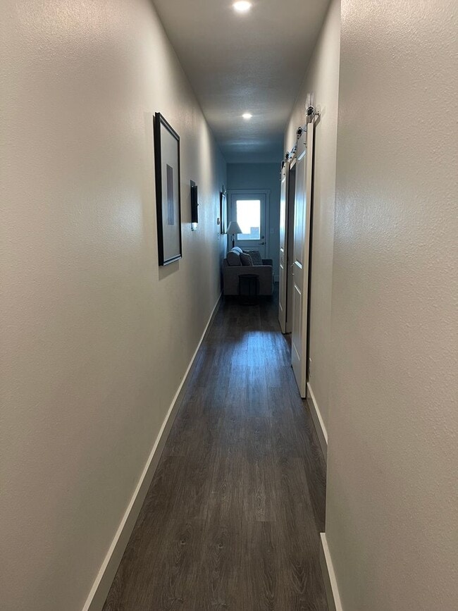 Photo - FURNISHED 1 BEDROOM 1 BATH APARTMENT  - BREMERTON