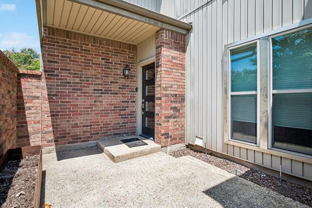 Photo - 12446 Montego Plaza