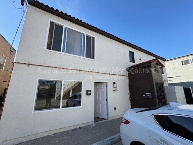 Building Photo - 1421 Obispo Ave Unit A