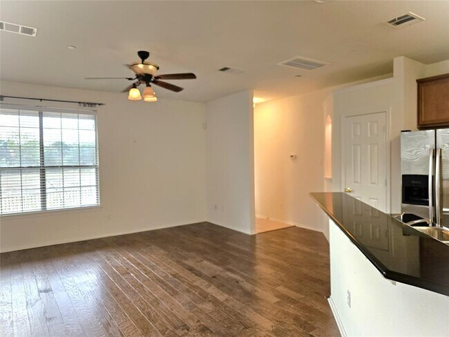 Photo - 9201 Brodie Ln Unidad 3302