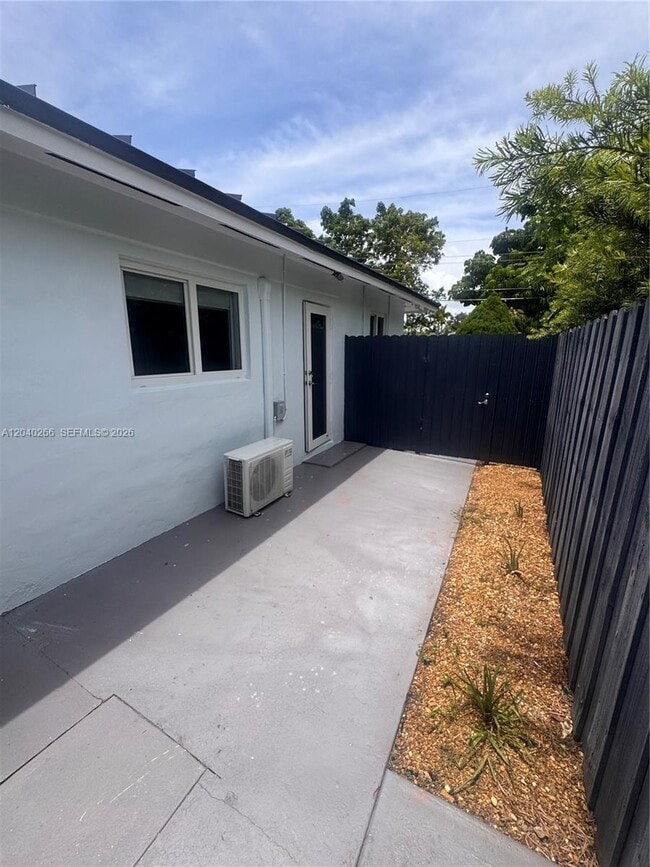 Photo - 46xx SW 89th Pl