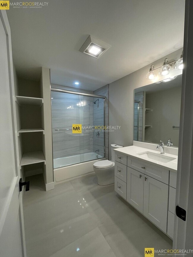 Photo - 152 Trenton St Unidad 1