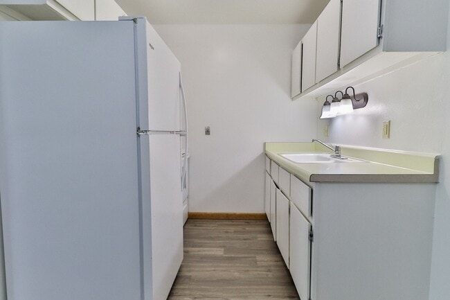 Kitchen Area Featuring Efficient Appliances