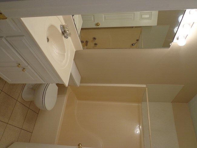 Photo - Colony on Montgomery