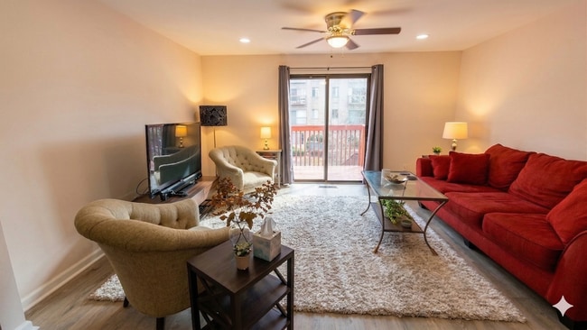 Photo - 971 S Taylor St