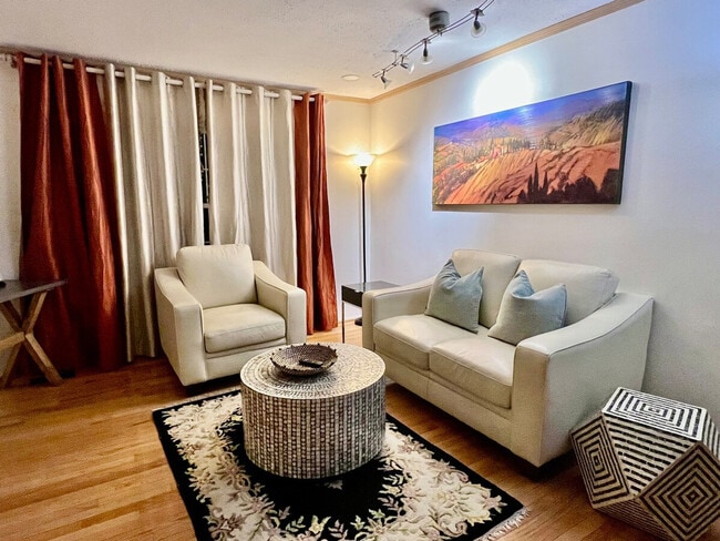 Building Photo - 12001 State Rte 5320 Unit SI ID1473428P