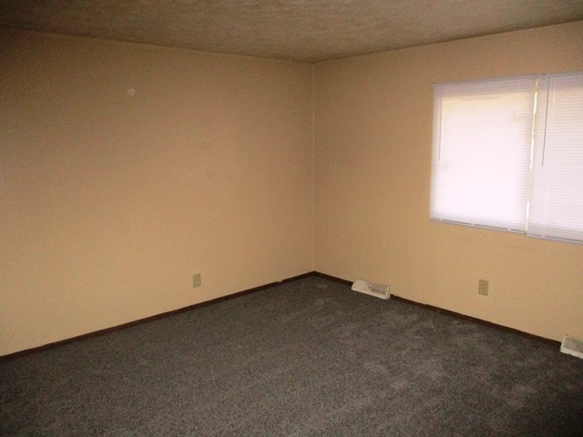 Photo - 1004 Charlotte Dr