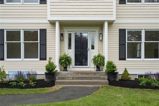 43 Blue Grass Drive