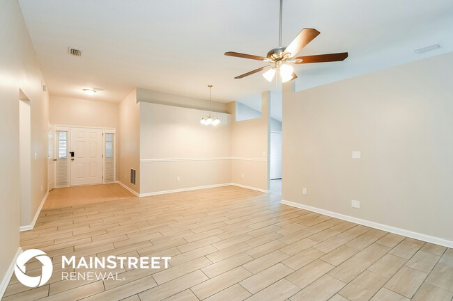 Photo - 1043 Three Forks Ct