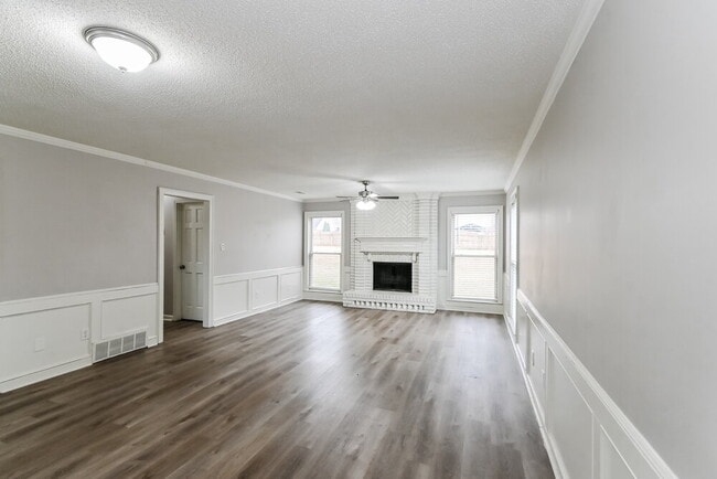 Photo - 7069 Cutter Mill Rd