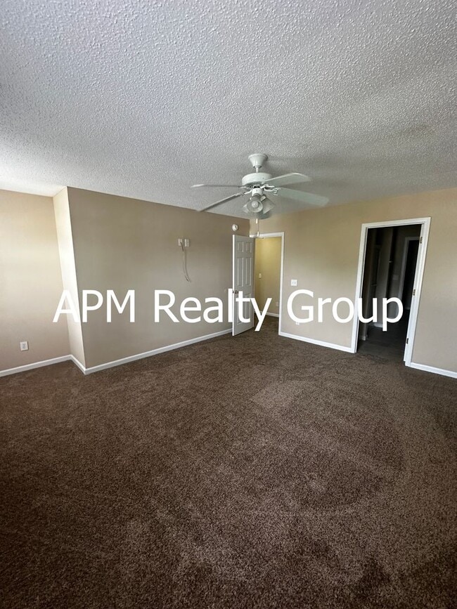 Photo - Spacious & Inviting Home Perfect for Comfortable Everyday Living