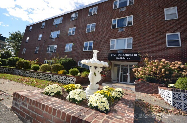 Photo - 94 Babcock St Unit 21