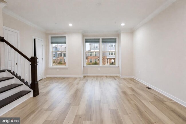 Photo - 8642 Satinwood Dr