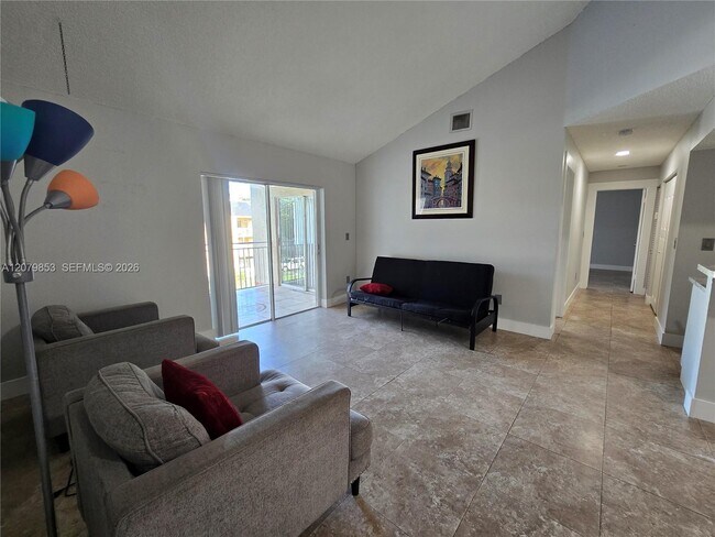 Photo - 18860 NW 57th Ave Unit 305