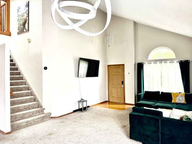 Photo - 2130 Silkwood Dr