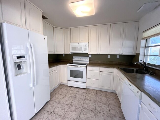 Photo - 6122 Brentwood Ave