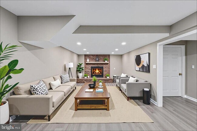 Photo - 227 N Randolph Rd