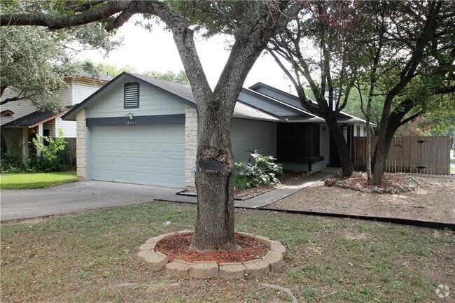 Building Photo - 13001 Steeple-Chase Dr Rental