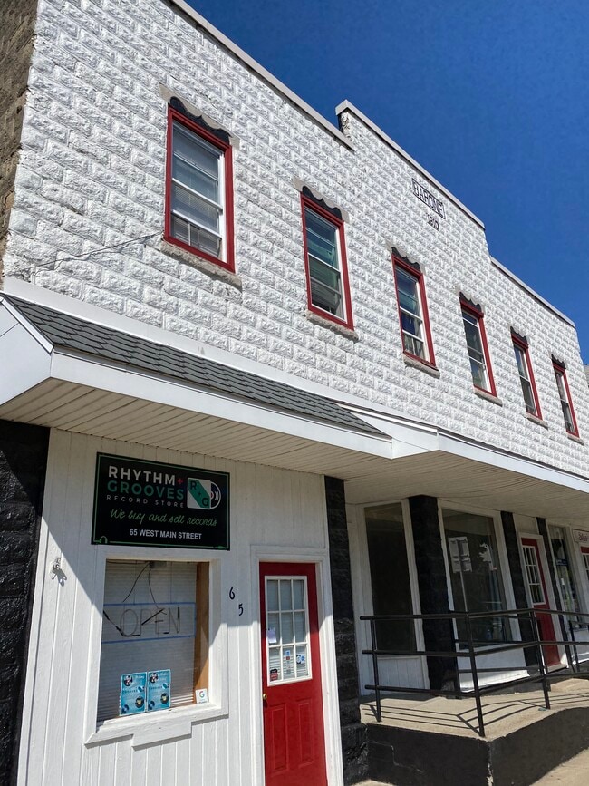 Photo - 65 W Main St Unit 2A