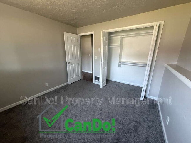 Photo - 240 Carol Dr Unidad #3