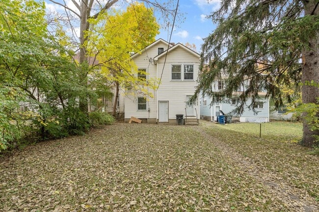 Photo - 58-60 Fountain Ave Unidad 60