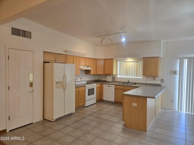 Photo - 383 S Taylors Trail