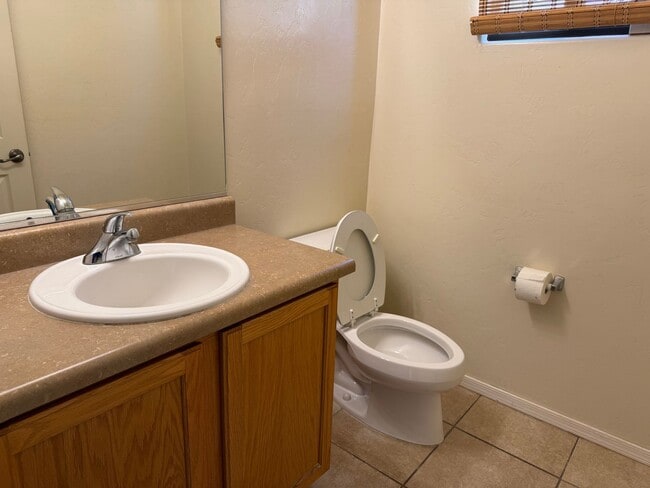 Photo - 3BR/2.5BA/2CG, 2072 sq.ft. rental in Sierr...
