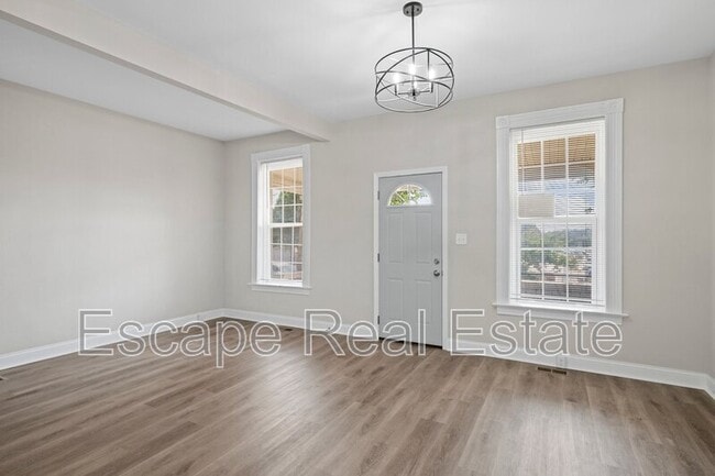 Photo - 2645 Sutton Blvd