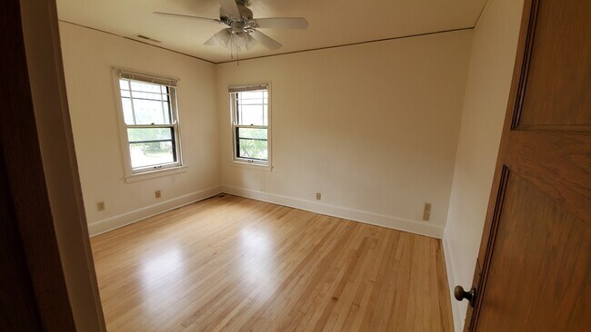 Photo - 1901 University Ave Unit #2