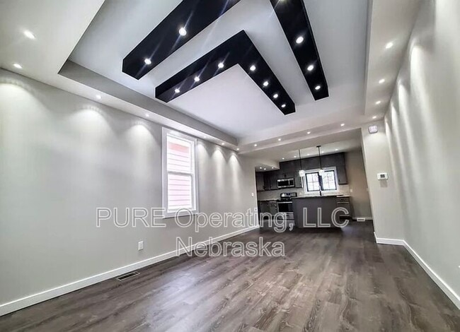 Photo - 1402 Dorcas St