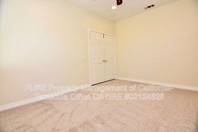 Photo - 28855 Chatham Ln