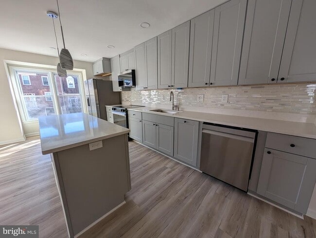 Building Photo - 8108 Squirrel Run Rd