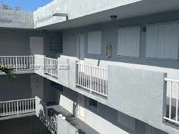 Photo - 1725 W 60th St Unit F202