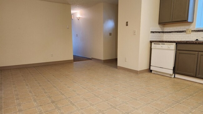 Photo - 1442 Salishan St SE Unit 1442