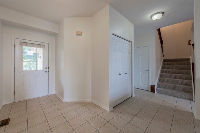 Photo - 1226 Bradley Cir