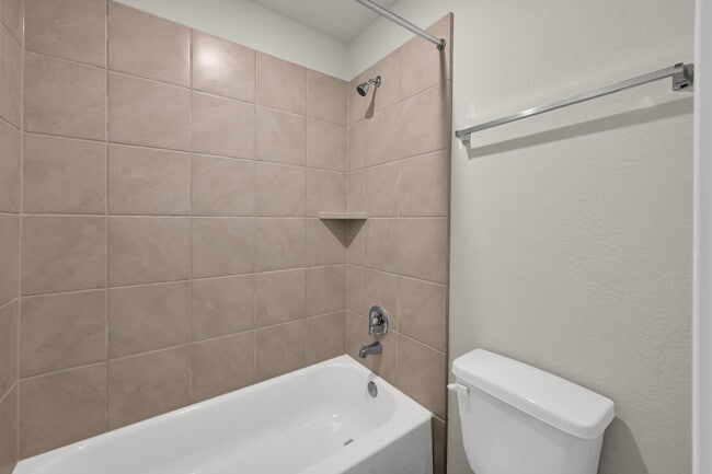 Building Photo - 13244 Musky Dr