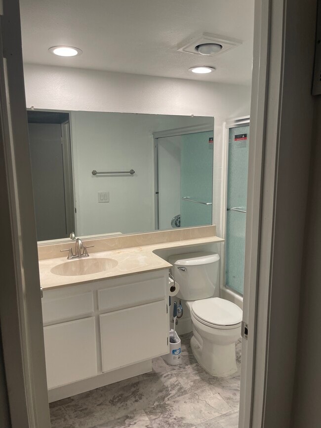 Photo - 26200 Redlands Blvd Unidad #109