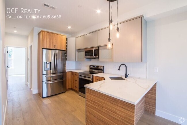 Building Photo - 2147 N Franklin St Unit B Rental