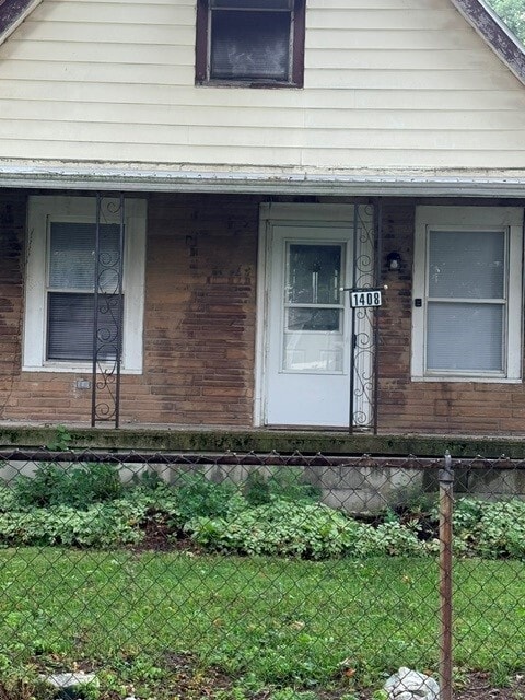 Building Photo - 1408 Roosevelt Ave