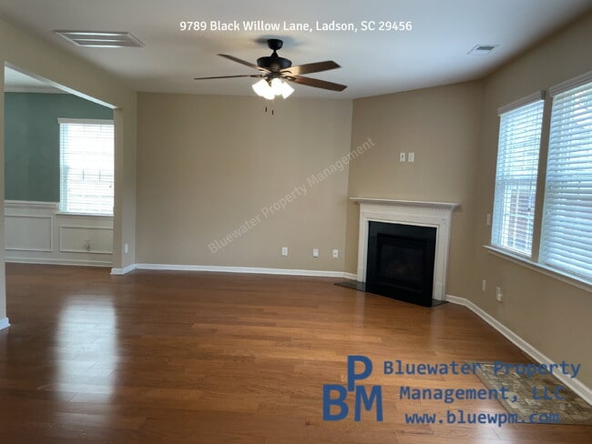 4-bedroom, 2.5-bathroom For Rent
