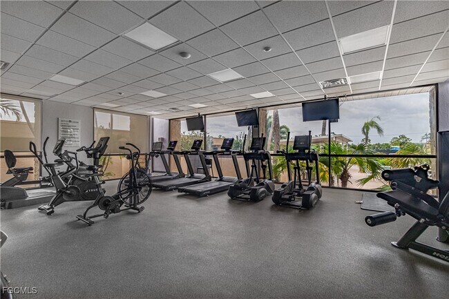 Photo - 1828 Pine Valley Dr Unit 110