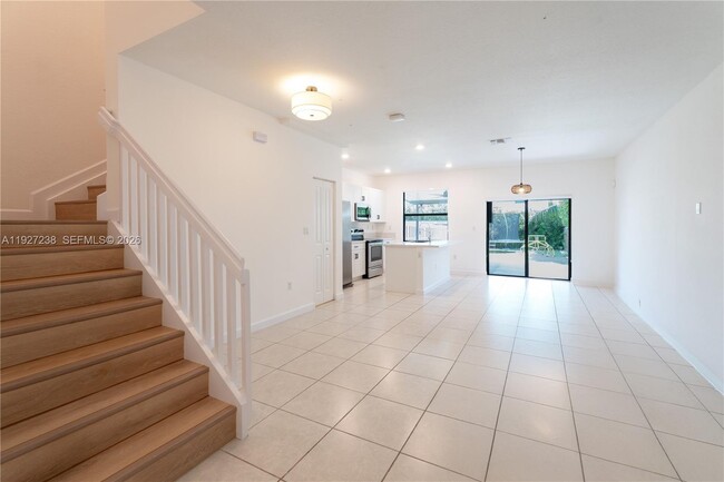 Photo - 25185 SW 108th Ave