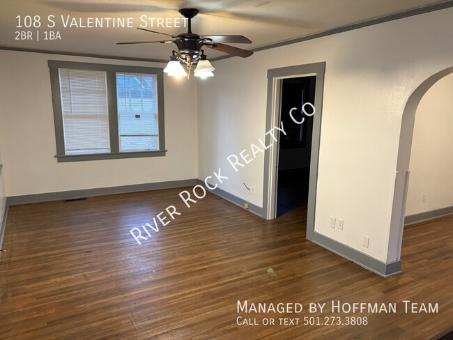 Photo - 108 S Valentine St