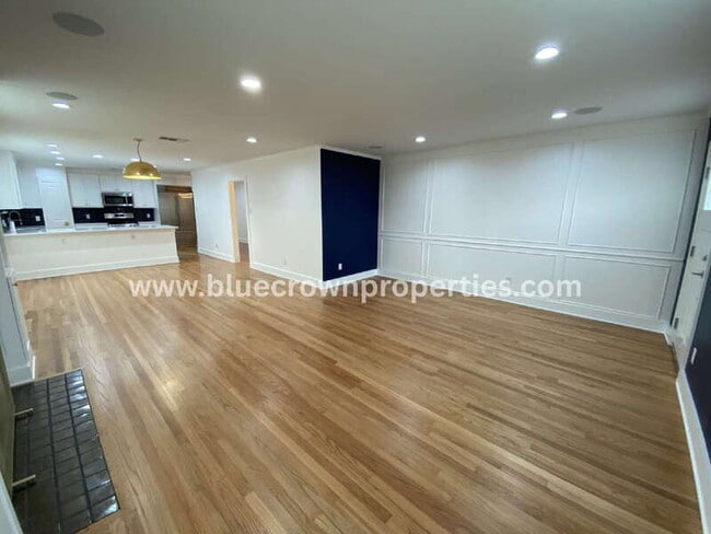 Photo - 1223 E Waco Ave