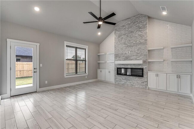 Photo - 6903 SW High Meadow Blvd