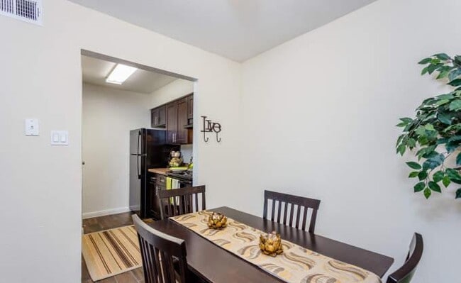 Photo - 2 bedroom in Humble TX 77338 Unidad 2047