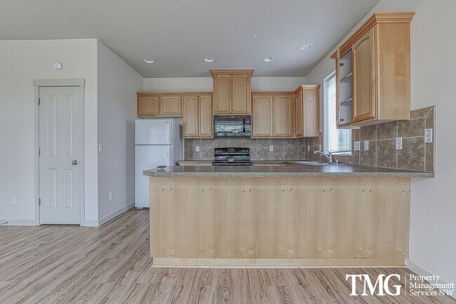 Photo - Pet Friendly Home In A Great Convenient Lo...